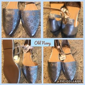 OLD NAVY | women’s silver pointed toe flats